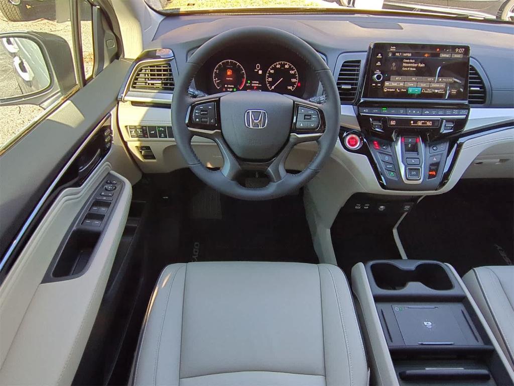 new 2025 Honda Odyssey car, priced at $46,085