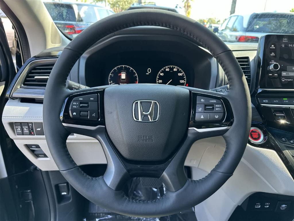 new 2026 Honda Odyssey car, priced at $50,216