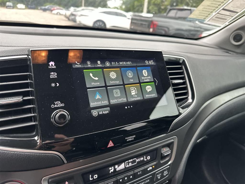 used 2022 Honda Pilot car, priced at $21,476