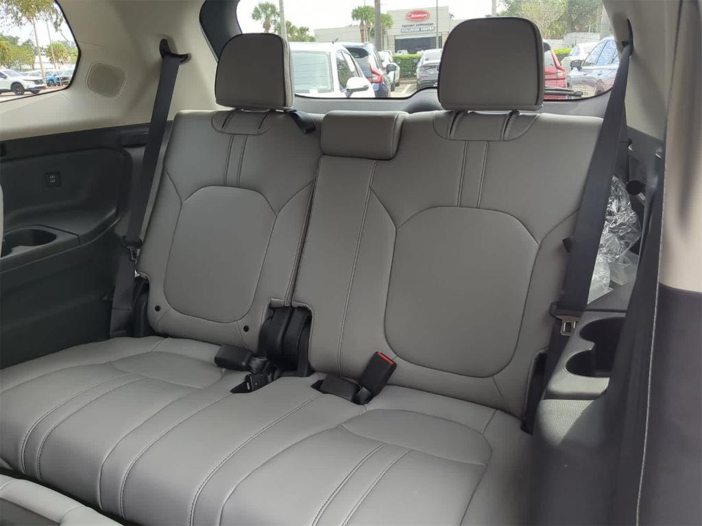 new 2025 Honda Pilot car, priced at $51,065