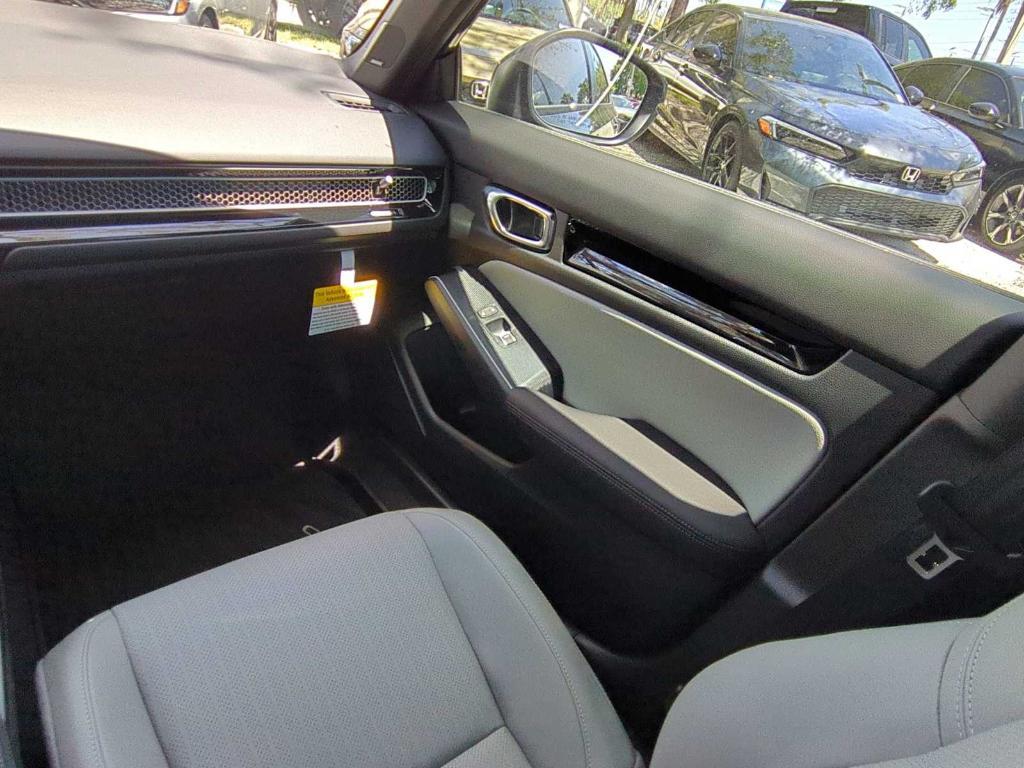 new 2025 Honda Civic Hybrid car, priced at $29,732