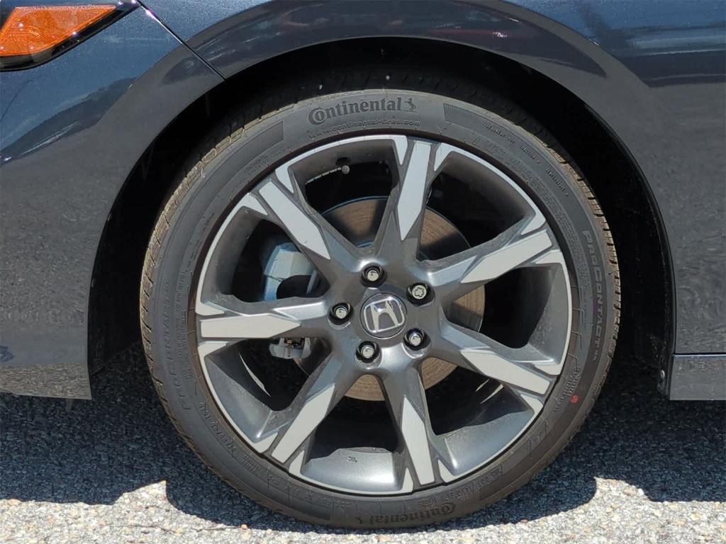 new 2025 Honda Civic Hybrid car, priced at $32,107