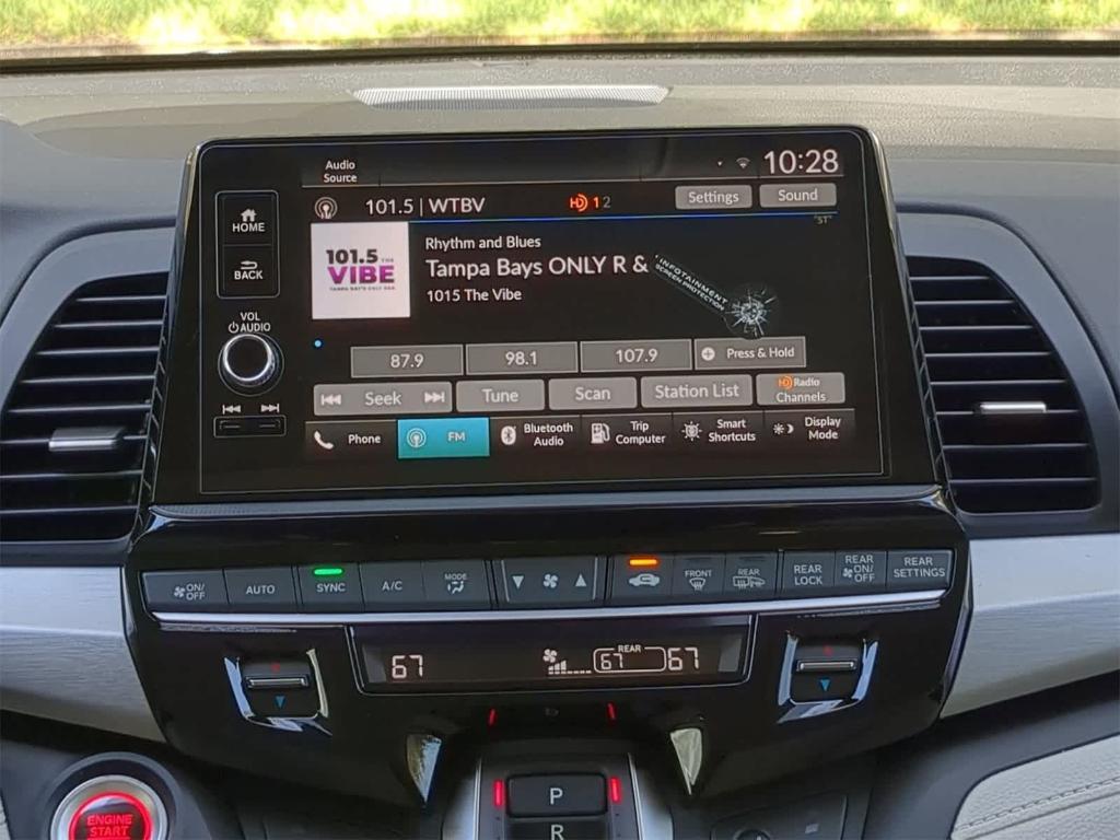 new 2026 Honda Odyssey car, priced at $43,135