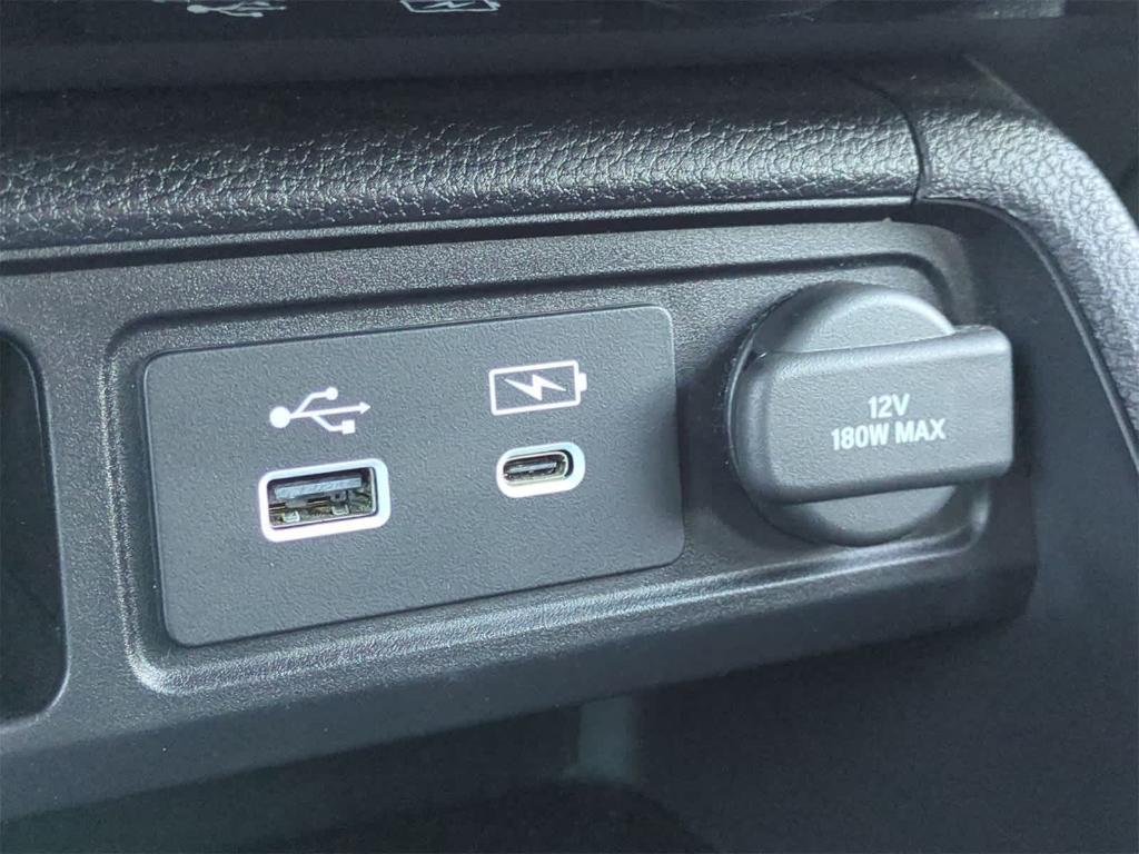 used 2023 Honda Pilot car, priced at $33,200