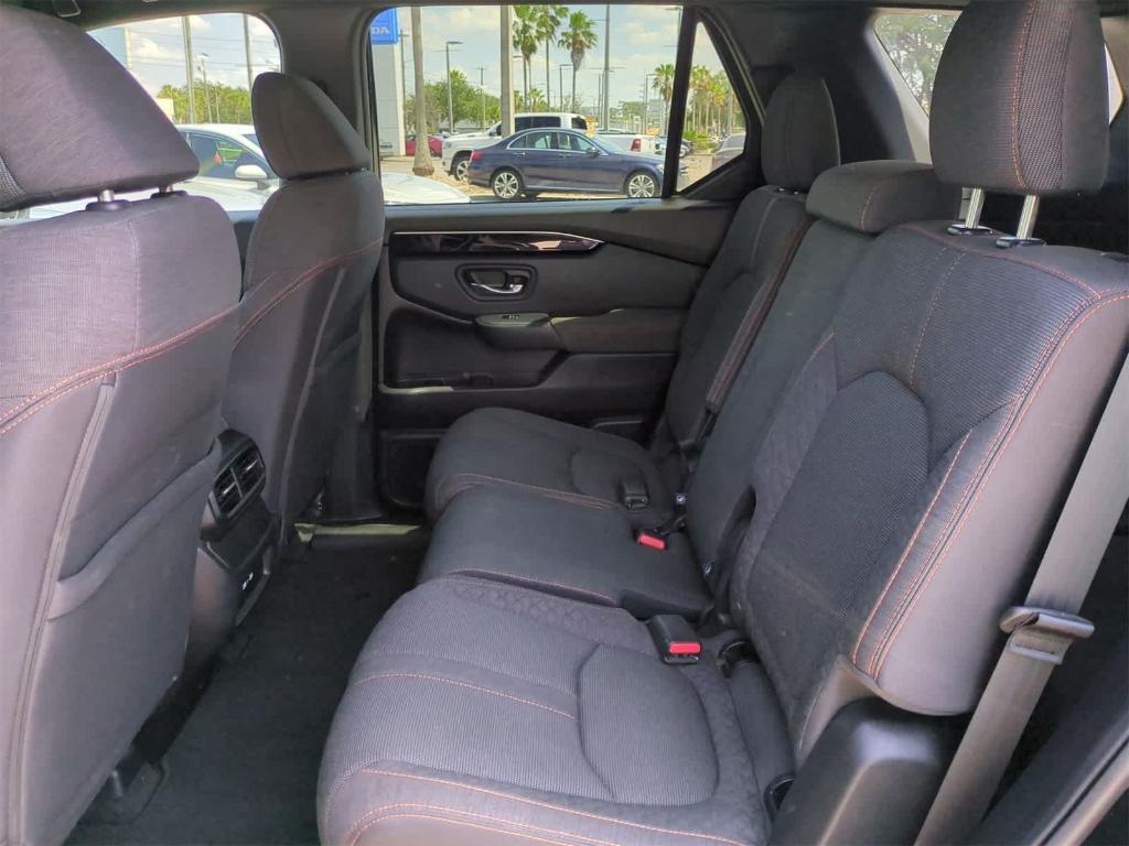 used 2023 Honda Pilot car, priced at $33,200