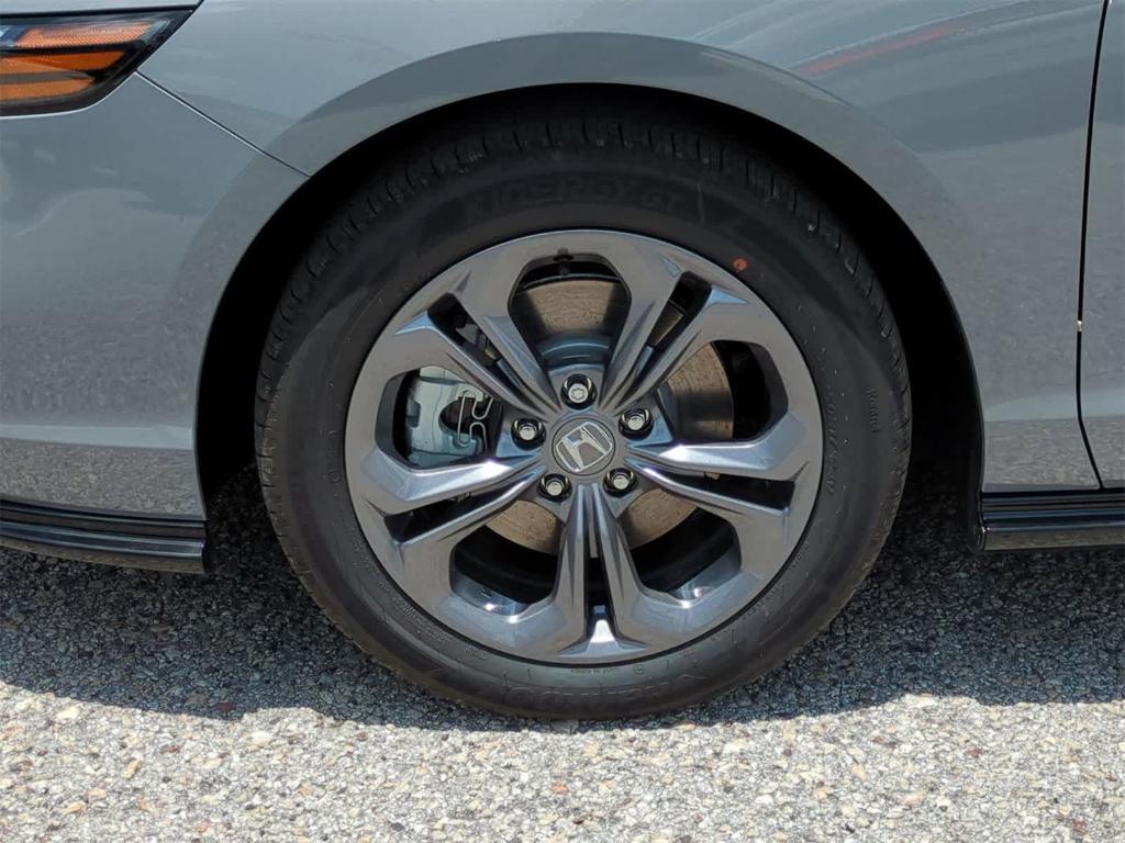 new 2025 Honda Accord Hybrid car, priced at $35,203