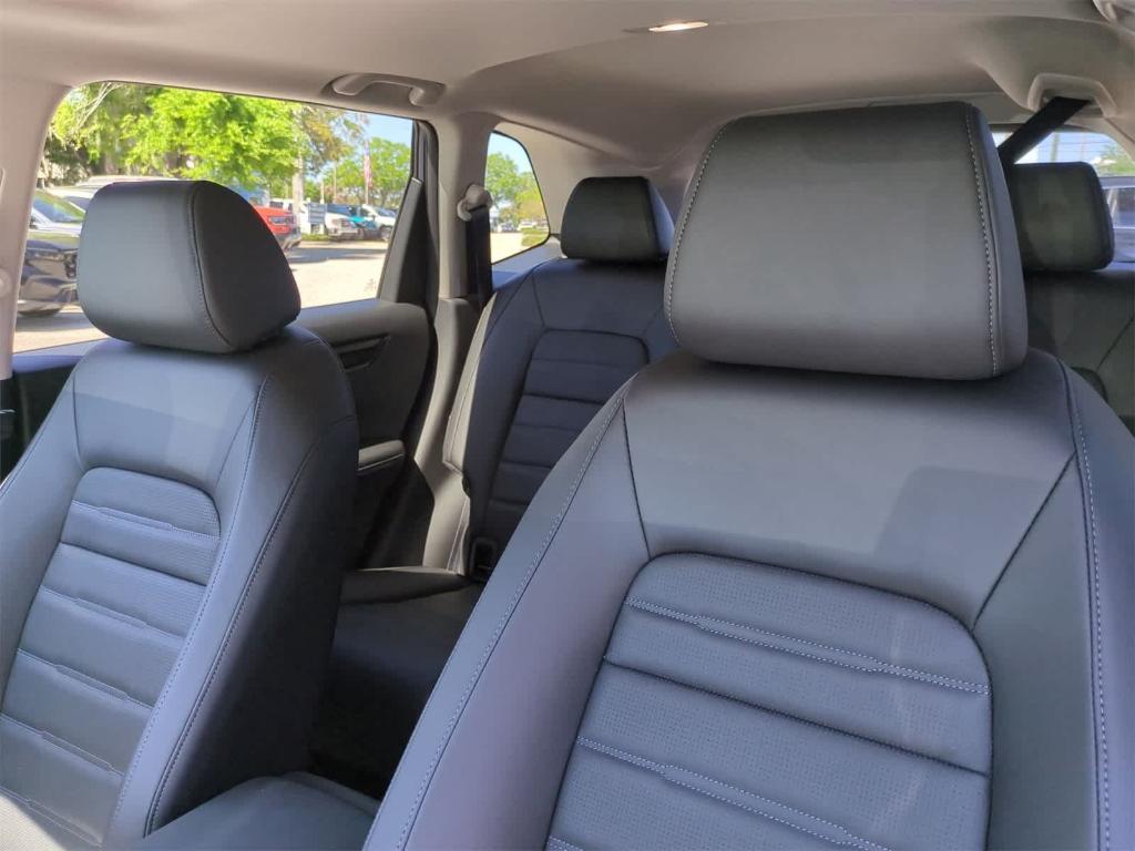 new 2025 Honda CR-V car, priced at $36,758
