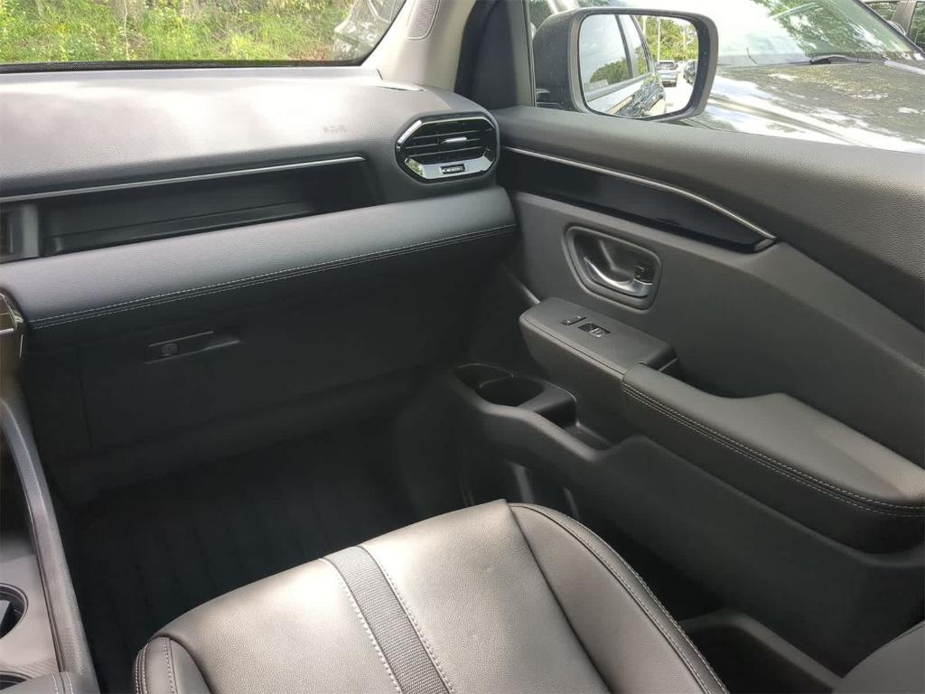 new 2026 Honda Passport car, priced at $43,835