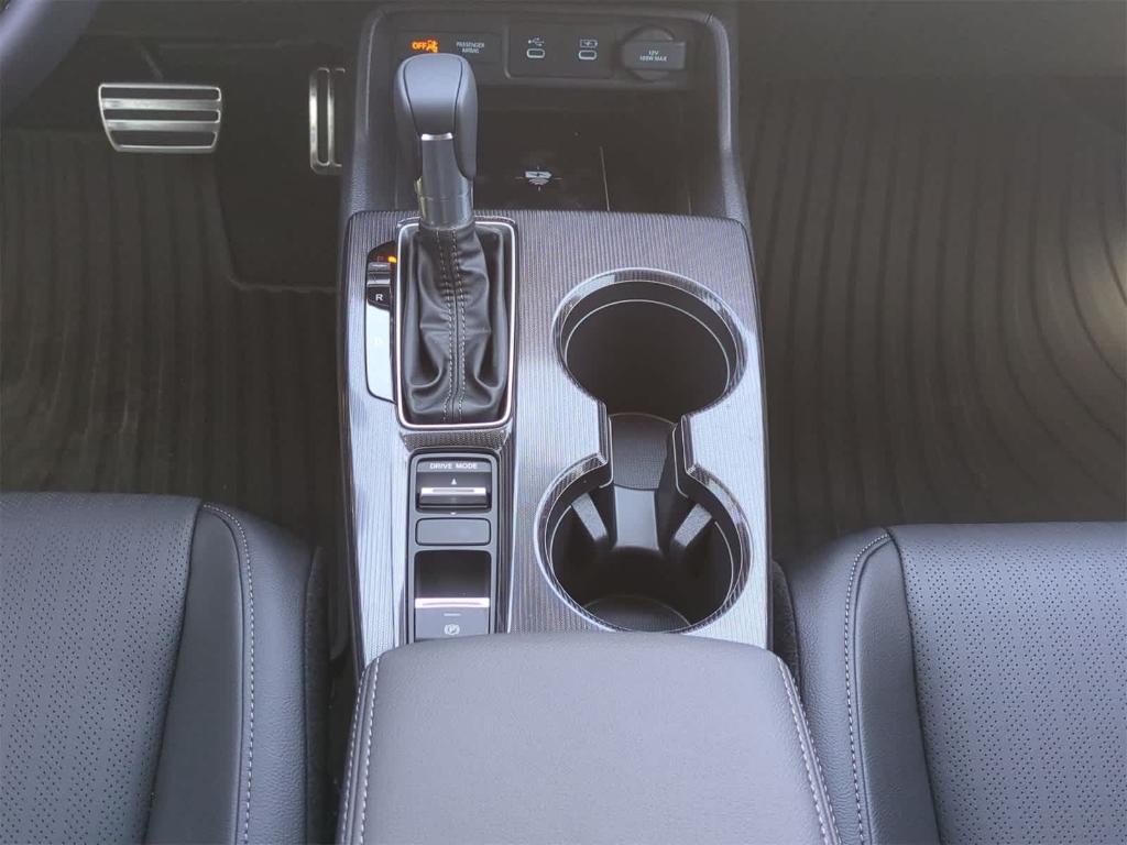 new 2025 Honda Civic Hybrid car, priced at $33,271