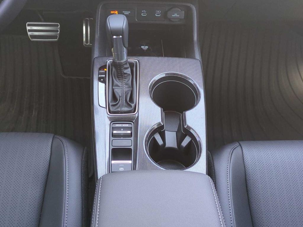 new 2025 Honda Civic Hybrid car, priced at $32,528