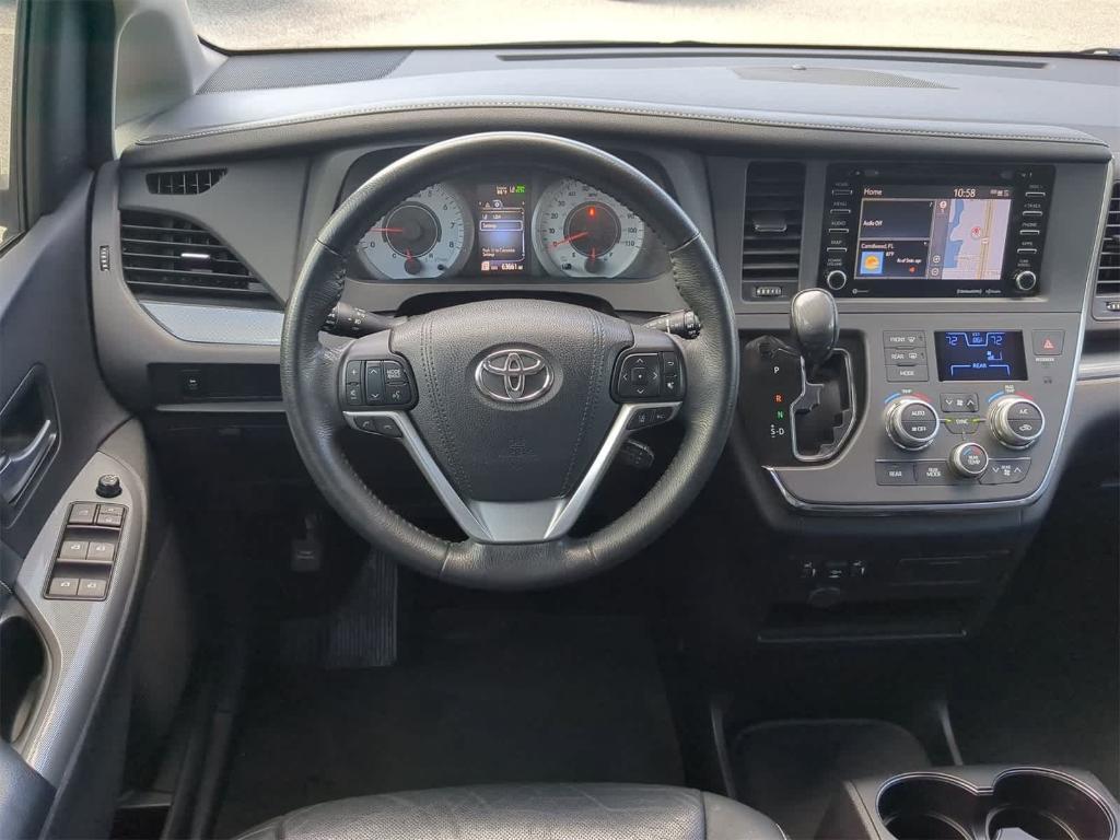 used 2018 Toyota Sienna car, priced at $25,453