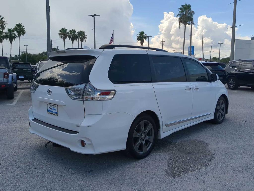 used 2018 Toyota Sienna car, priced at $25,911