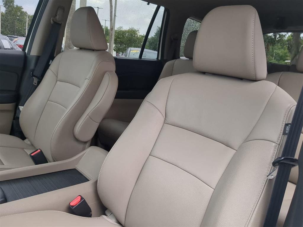 used 2019 Honda Pilot car, priced at $26,696