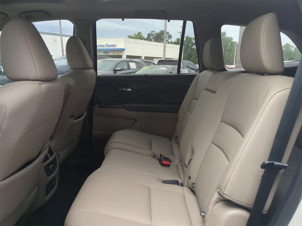 used 2019 Honda Pilot car, priced at $26,696