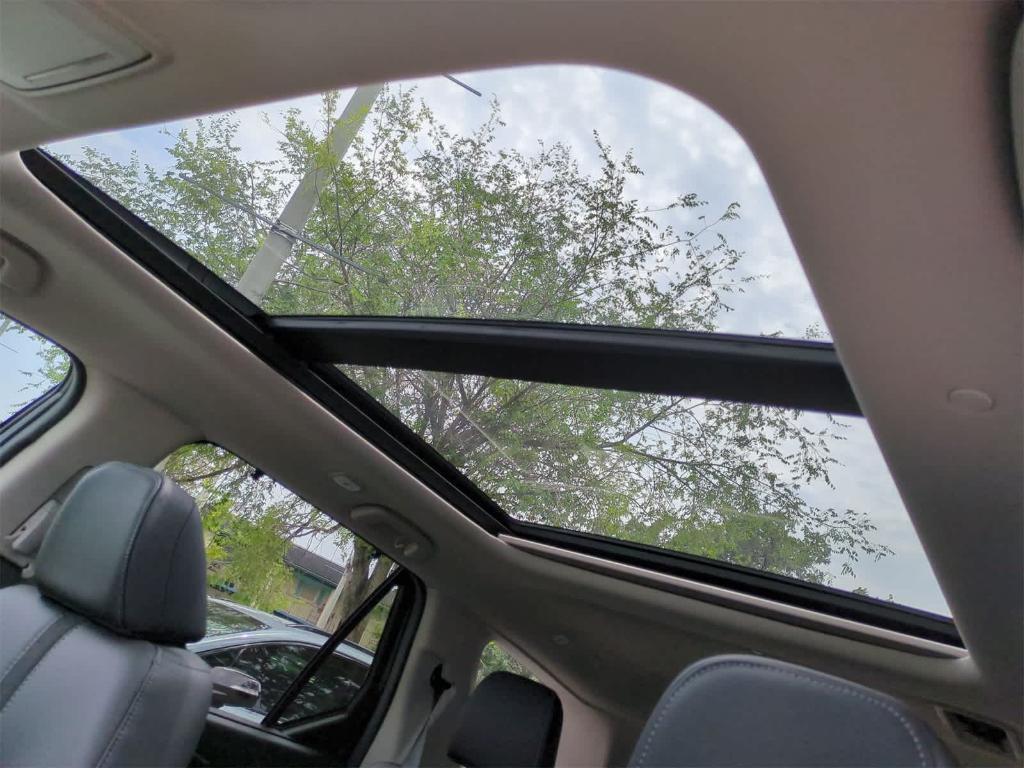 new 2025 Honda Pilot car, priced at $46,992