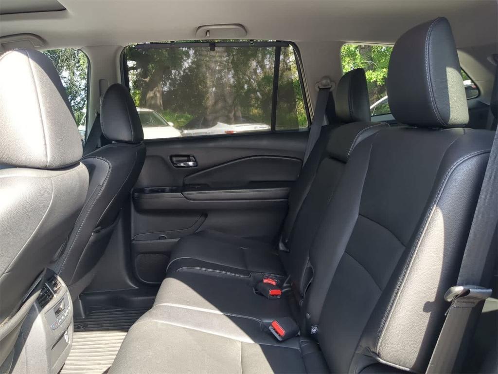 used 2021 Honda Pilot car, priced at $20,490