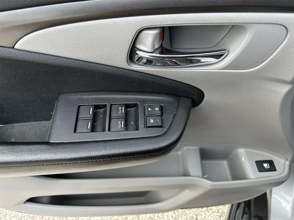 used 2016 Honda Pilot car, priced at $11,339