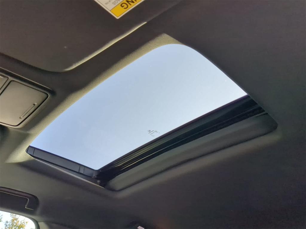 used 2023 Honda Odyssey car, priced at $32,011