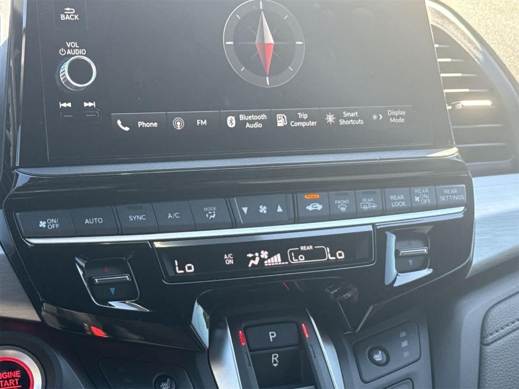 new 2026 Honda Odyssey car, priced at $43,454