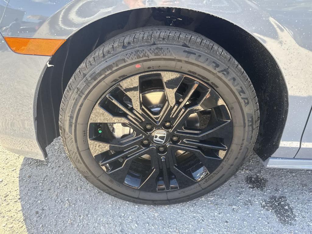 new 2026 Honda Odyssey car, priced at $43,454