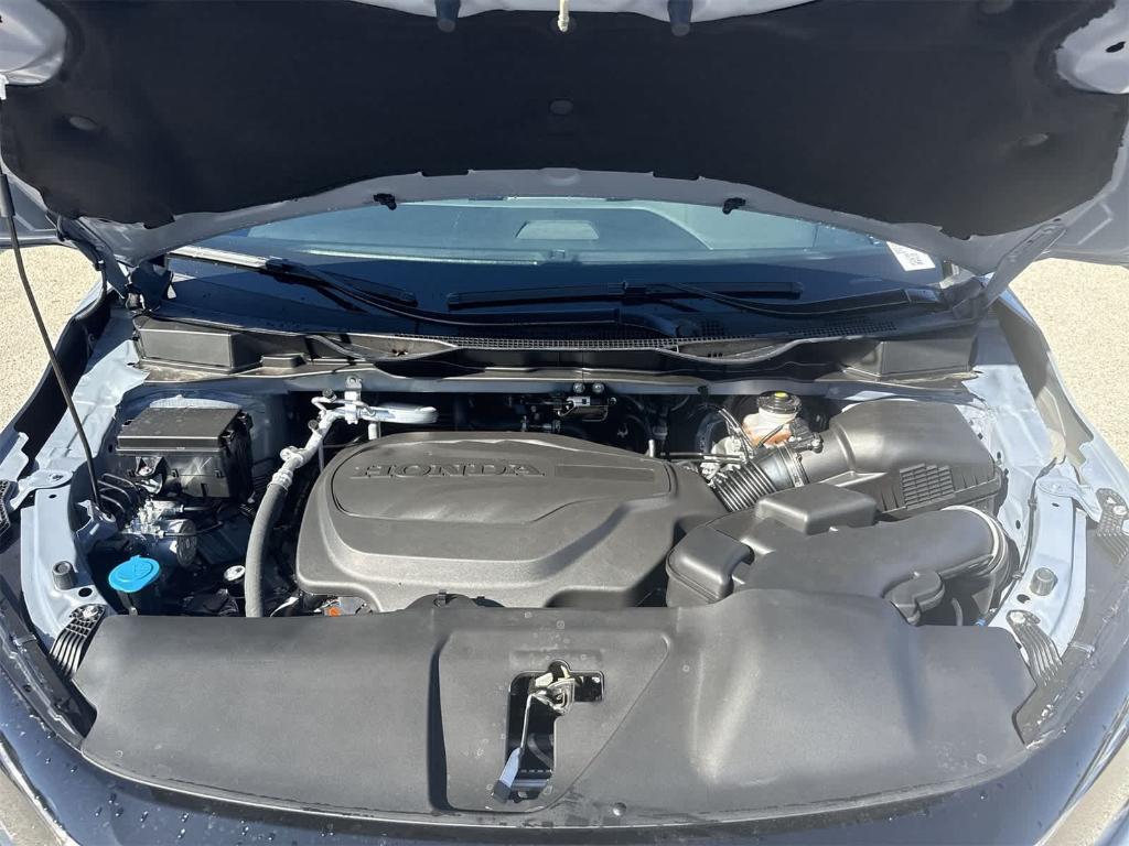 new 2026 Honda Odyssey car, priced at $43,454