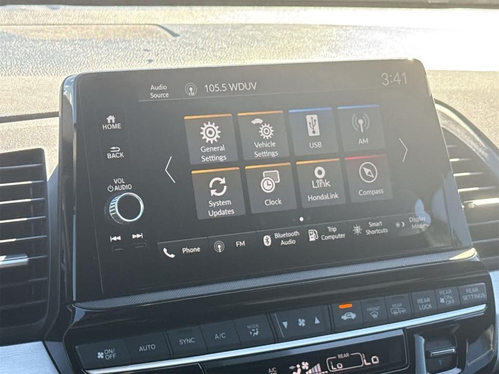 new 2026 Honda Odyssey car, priced at $43,454
