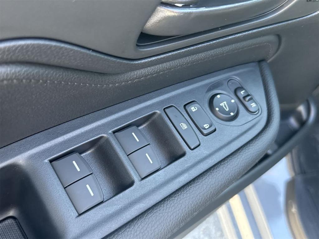 new 2026 Honda Odyssey car, priced at $43,454