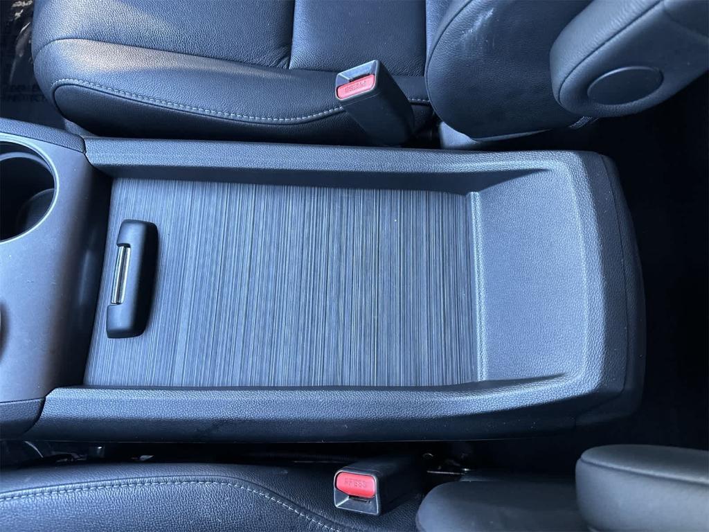 used 2022 Honda Pilot car, priced at $27,299