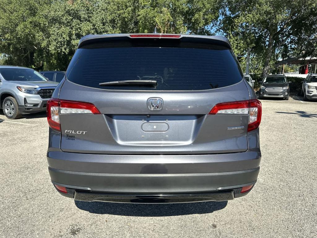 used 2022 Honda Pilot car, priced at $27,299