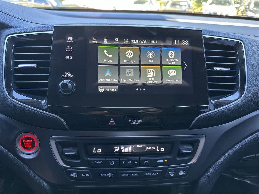 used 2022 Honda Pilot car, priced at $27,299