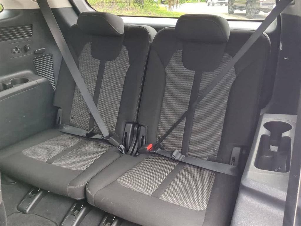 used 2022 Kia Sorento car, priced at $14,490