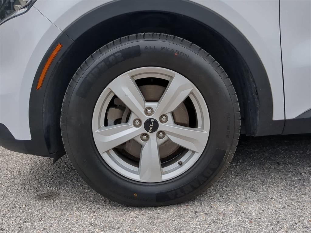 used 2022 Kia Sorento car, priced at $14,490