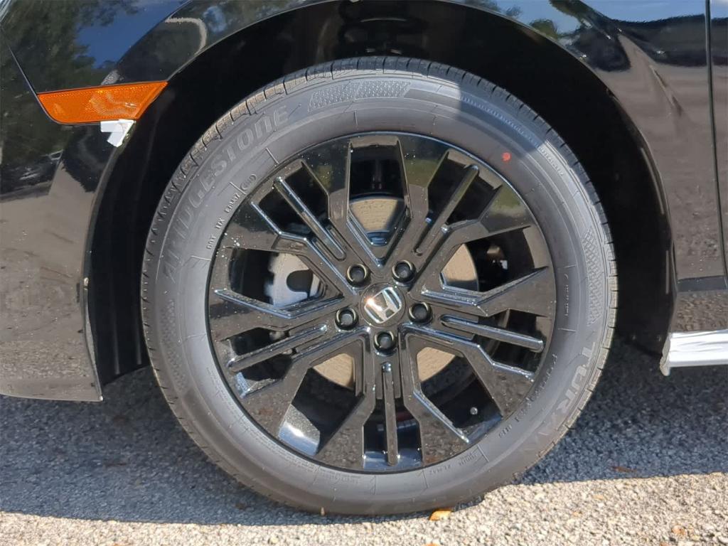 new 2026 Honda Odyssey car, priced at $43,301