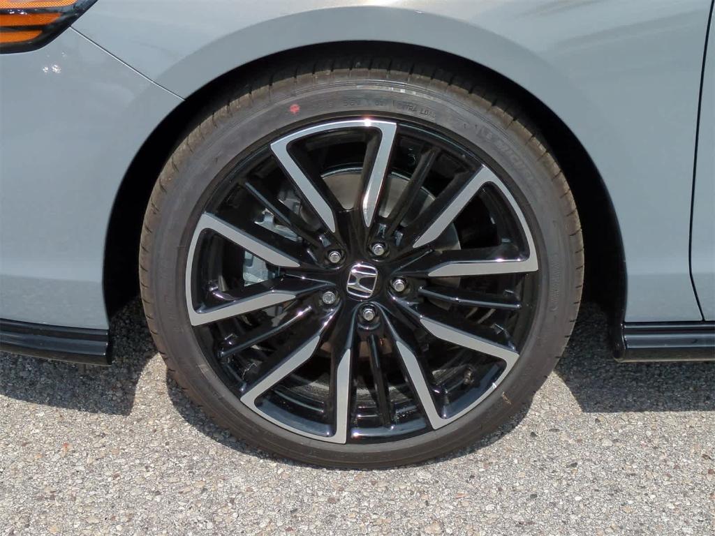 new 2025 Honda Accord Hybrid car, priced at $38,575