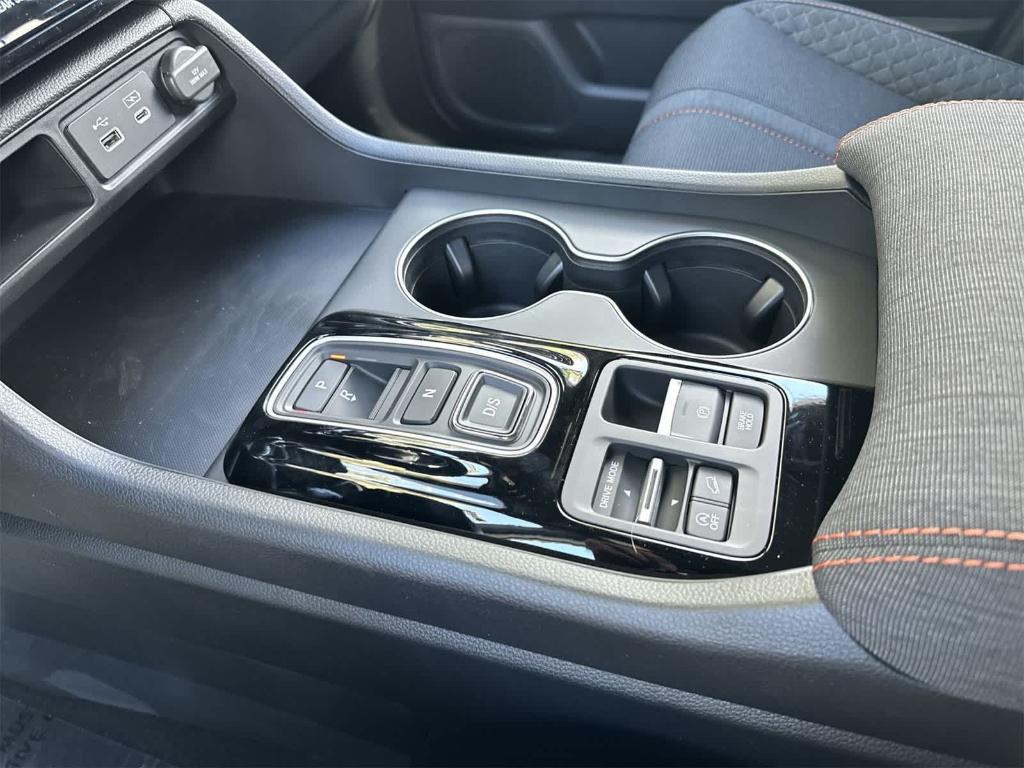 new 2025 Honda Pilot car, priced at $40,143