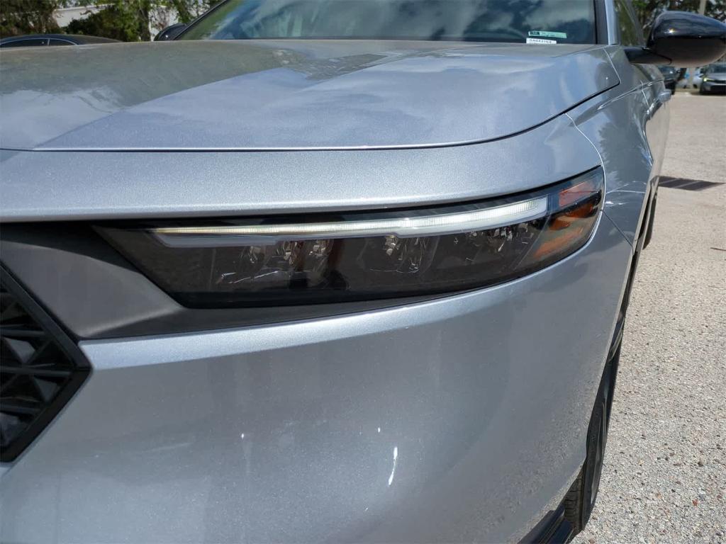new 2025 Honda Accord Hybrid car, priced at $35,187