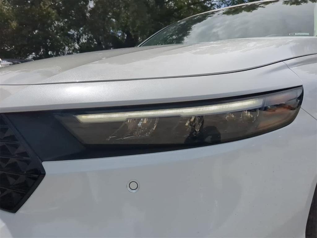 new 2025 Honda Accord Hybrid car, priced at $38,575
