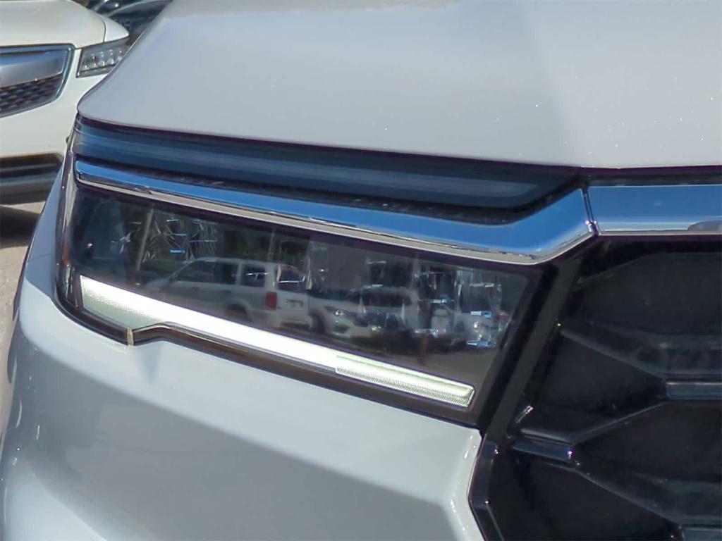 new 2025 Honda Pilot car, priced at $48,096