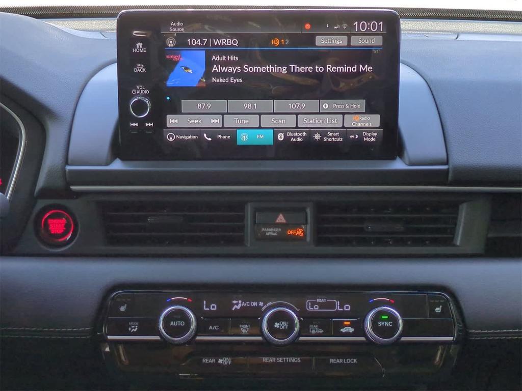 new 2025 Honda Pilot car, priced at $48,096