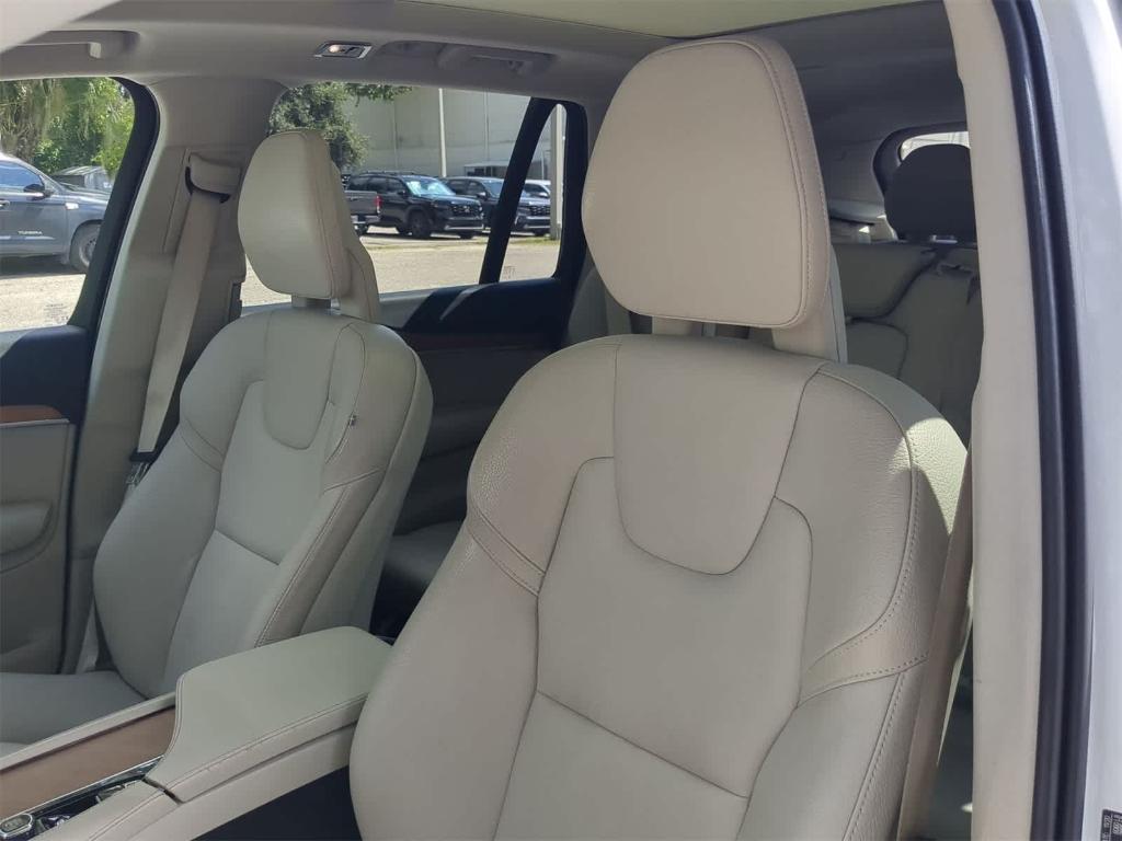 used 2021 Volvo XC90 car, priced at $19,991