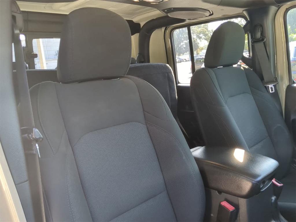 used 2020 Jeep Gladiator car, priced at $27,639