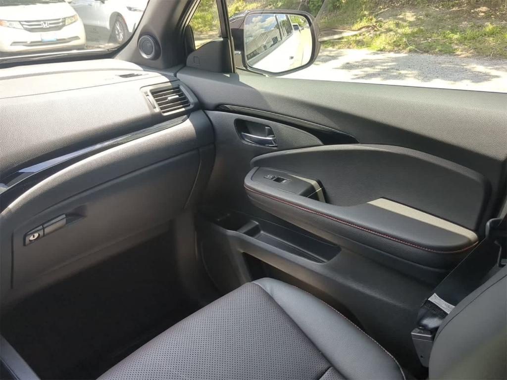 new 2025 Honda Ridgeline car, priced at $42,665