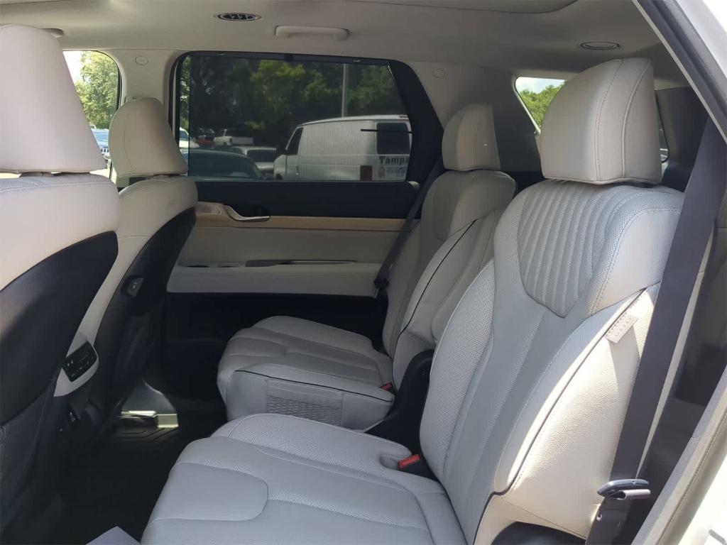 used 2024 Hyundai Palisade car, priced at $38,070