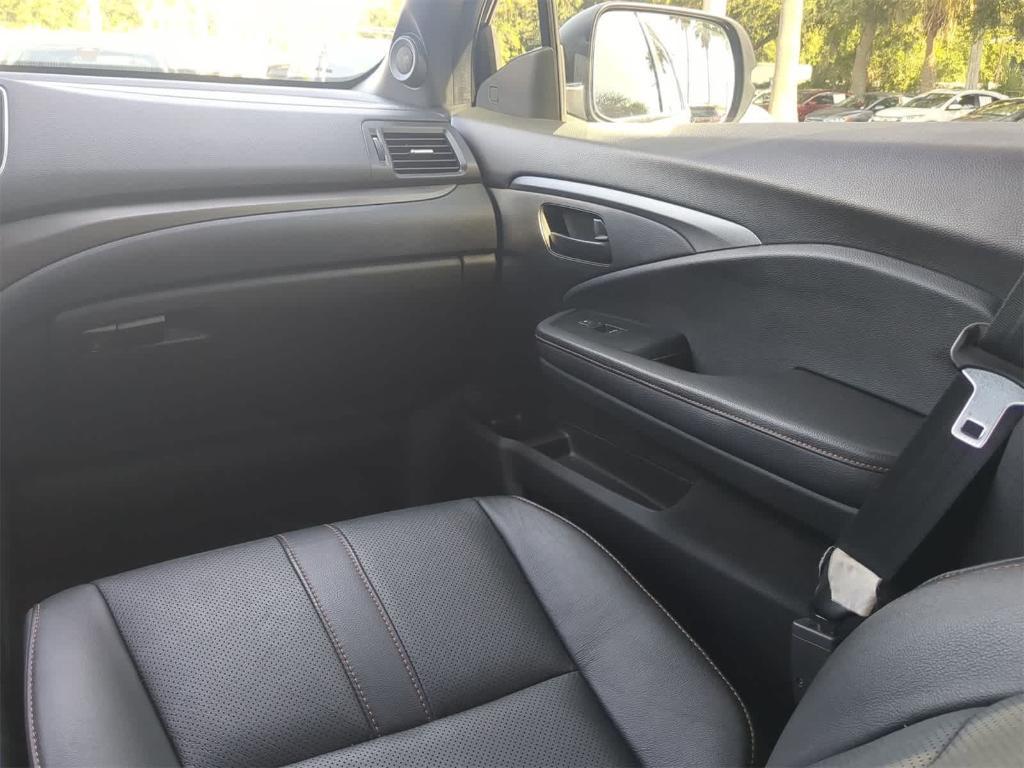 used 2022 Honda Pilot car, priced at $26,977