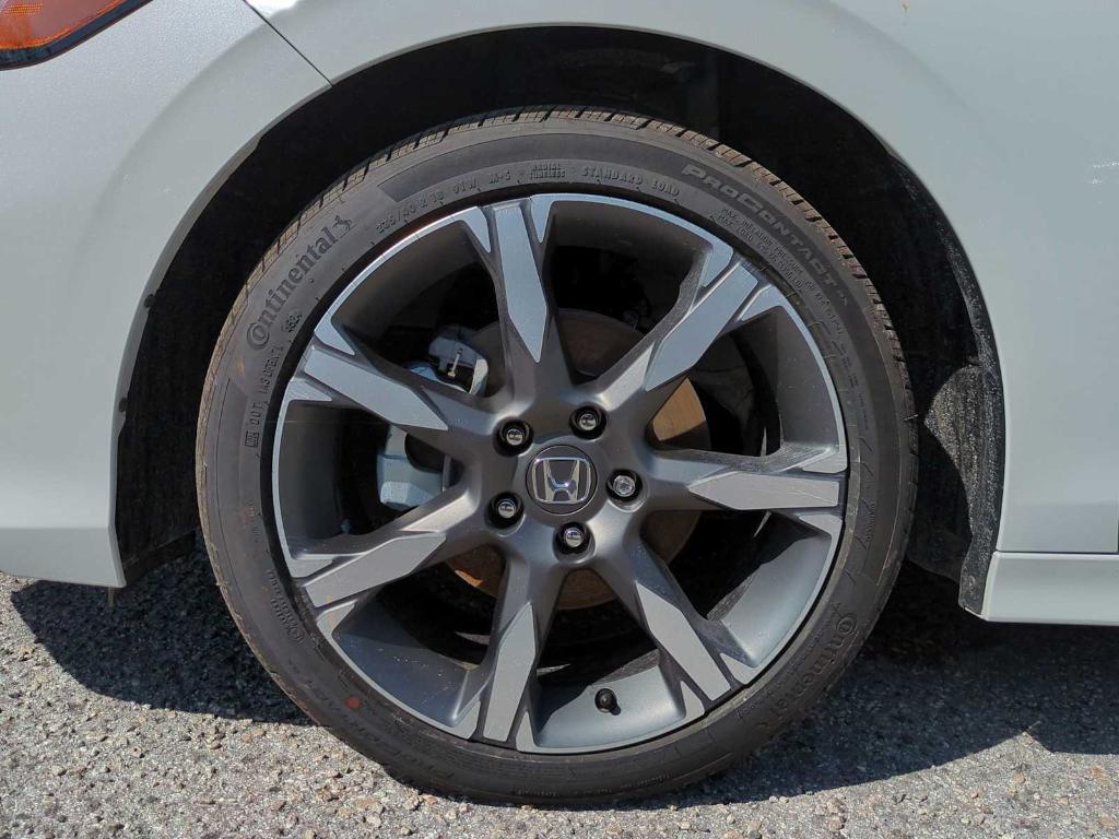 new 2025 Honda Civic Hybrid car, priced at $32,548