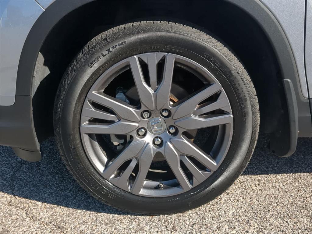 used 2022 Honda Pilot car, priced at $24,359