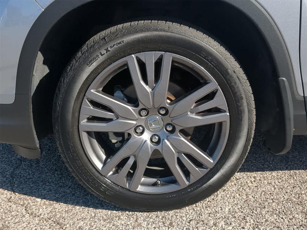 used 2022 Honda Pilot car, priced at $23,811