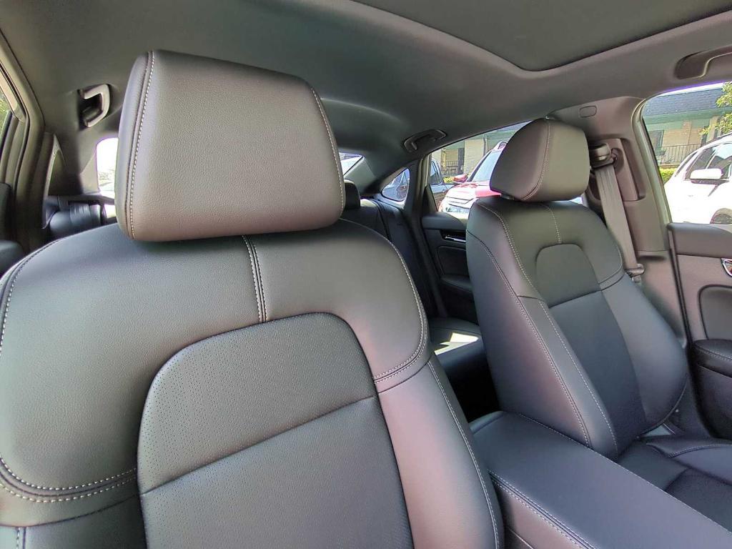 new 2025 Honda Civic Hybrid car, priced at $31,827