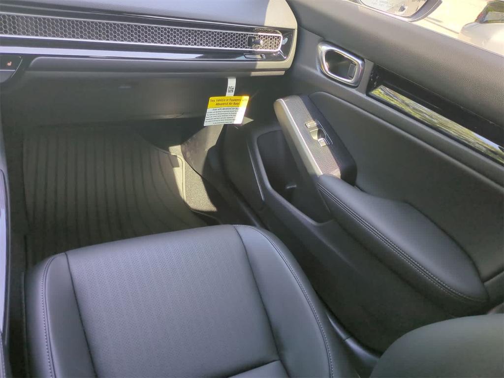 new 2025 Honda Civic Hybrid car, priced at $32,548