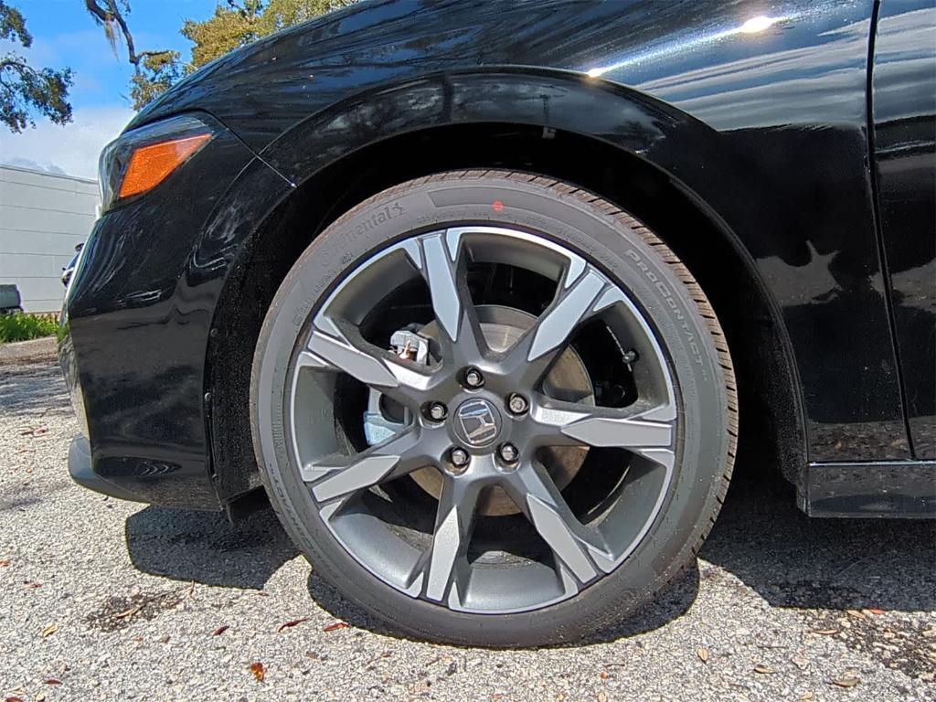 new 2025 Honda Civic Hybrid car, priced at $32,107